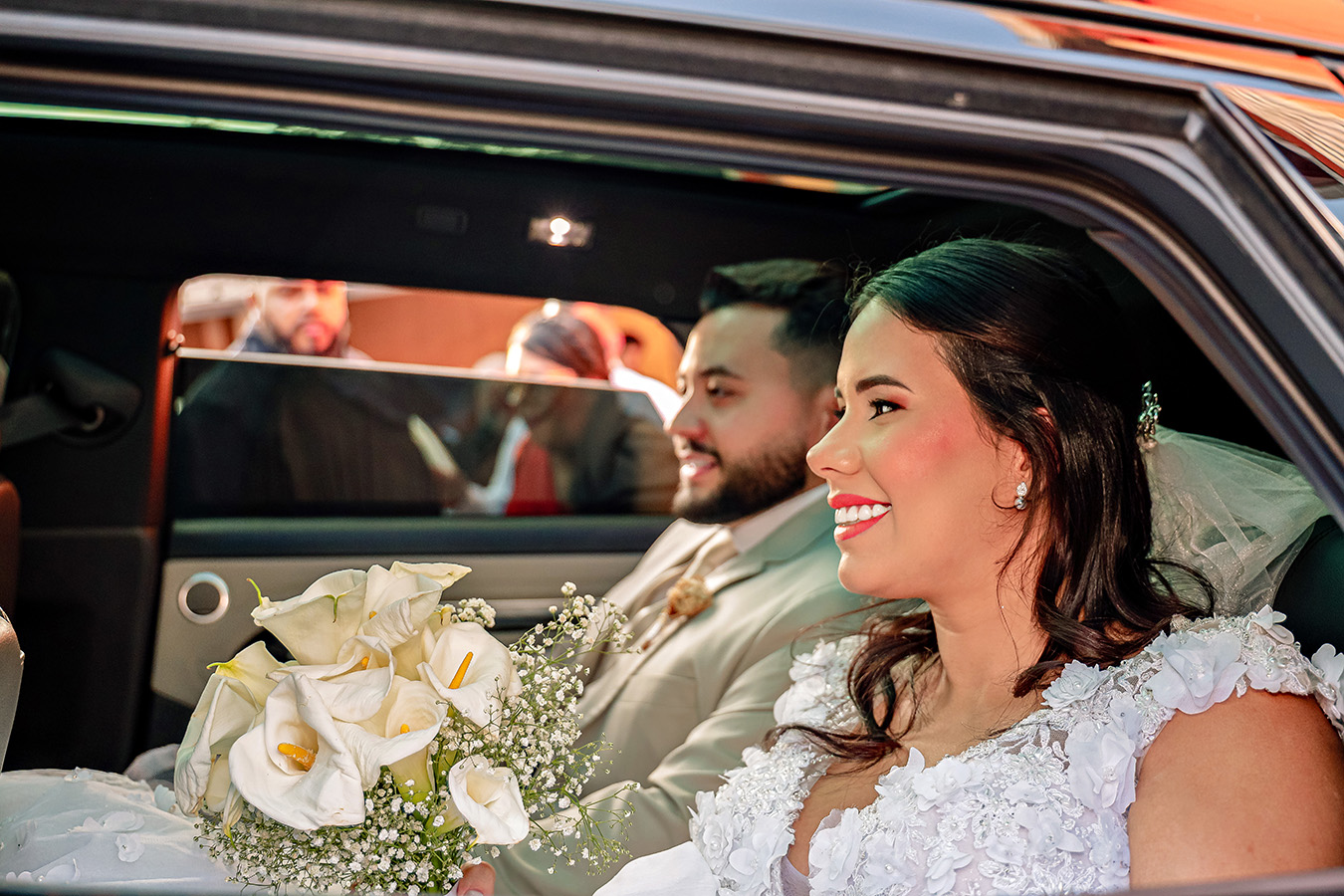 Noivos durante casamento
